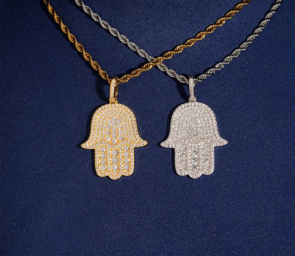 VVS1 Moissanite Jewelry Lucky Charm Pendant Custom Iced Out Diamond Hamsa Hand Pendant