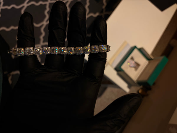 Big Stone Clustered Tennis Bracelet