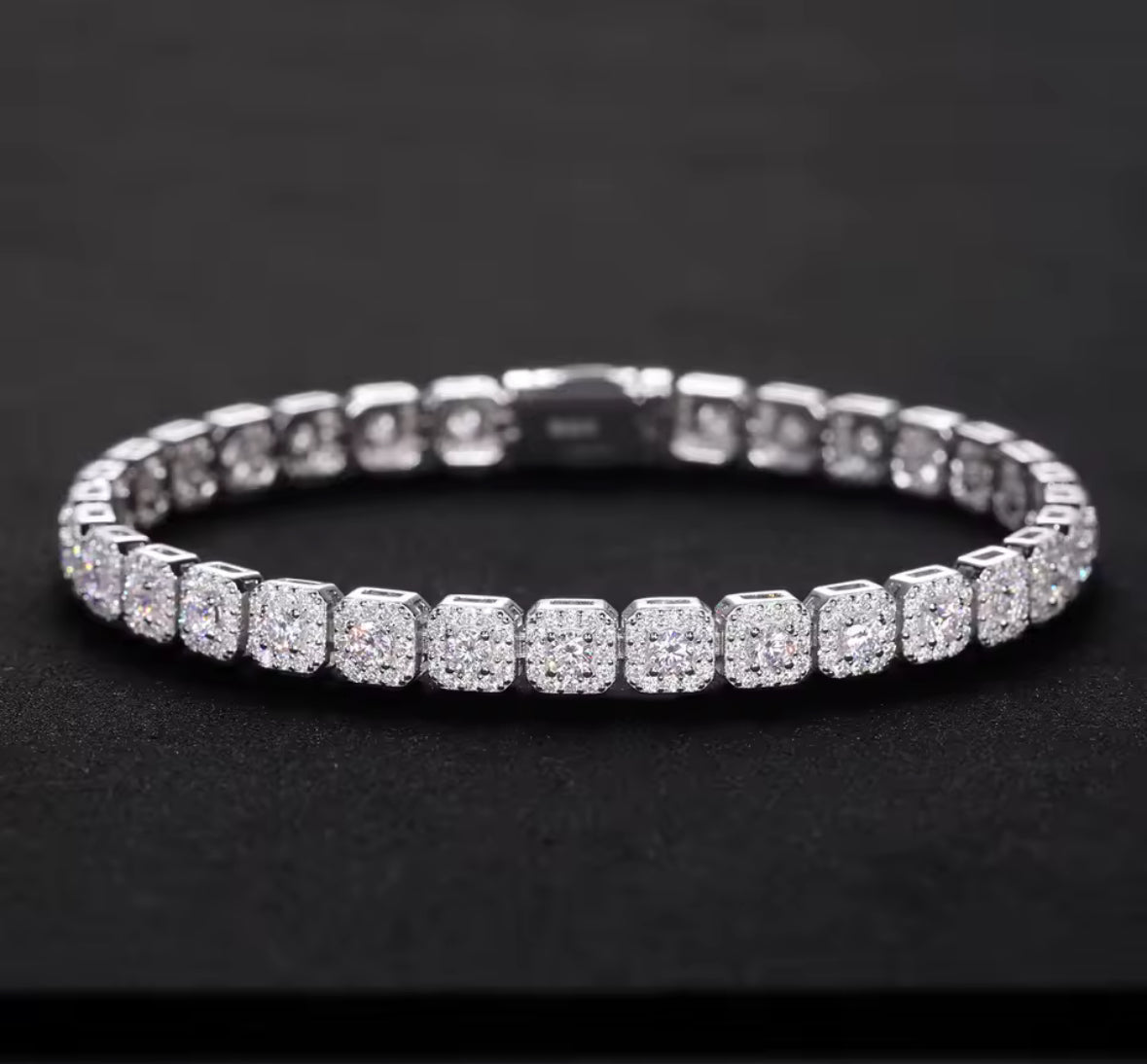 VVS1 Moissanite Clustered Tennis Bracelet