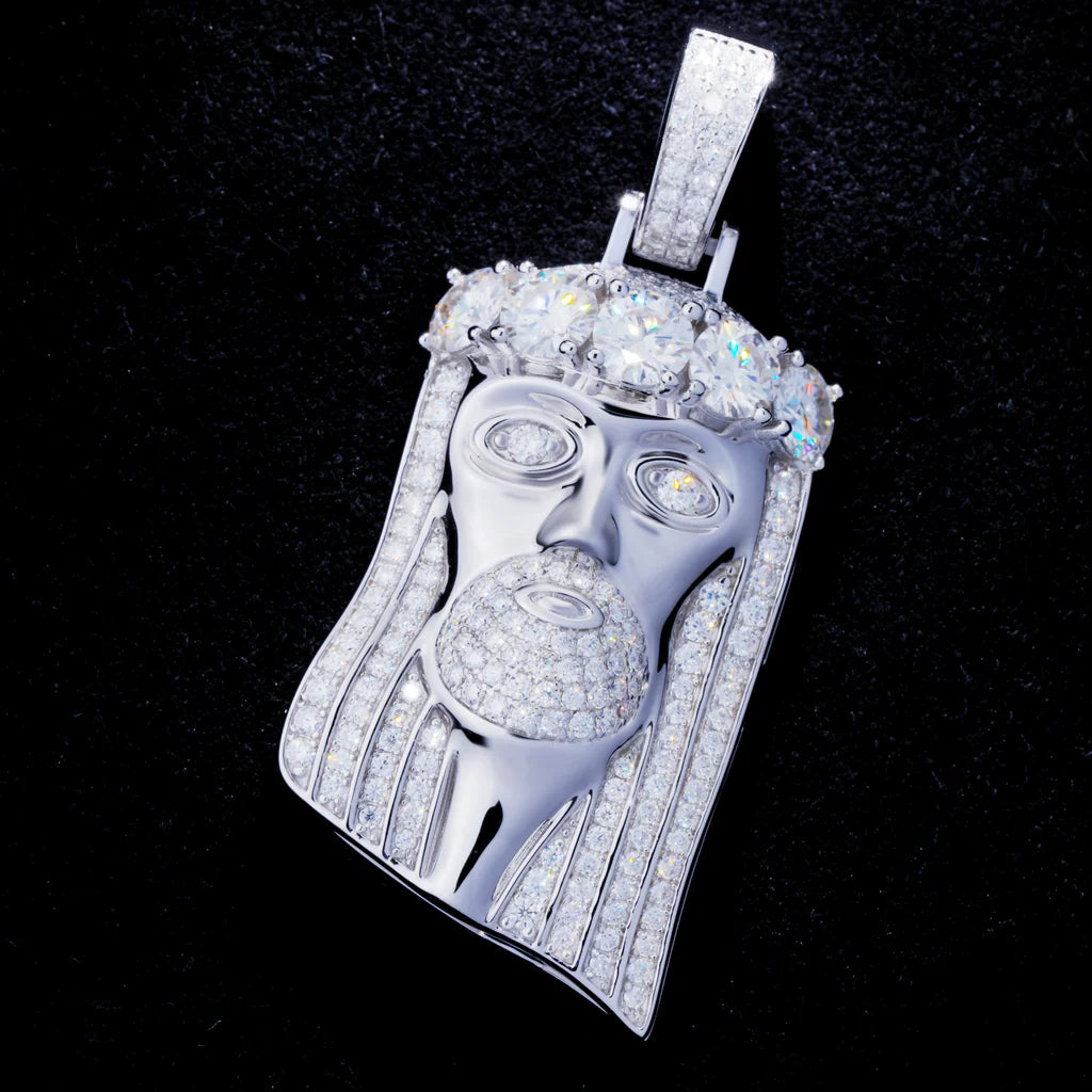 VVS1 Moissanite Jesus Pendant
