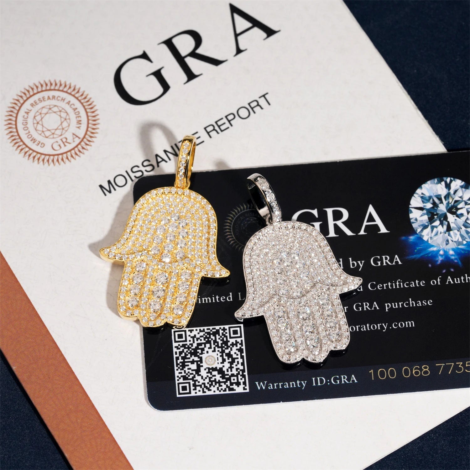 VVS1 Moissanite Jewelry Lucky Charm Pendant Custom Iced Out Diamond Hamsa Hand Pendant